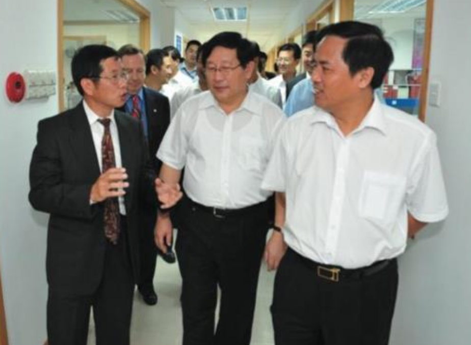 高校与国际机构合作